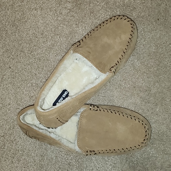 Lands End Women's Suede & Fir Slippers - Picture 1 of 4